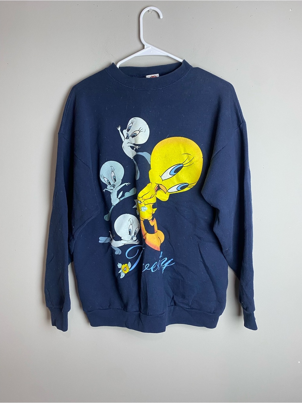 Vintage Warner Bros. Navy Tweety Graphic Crewneck Sweatshirt